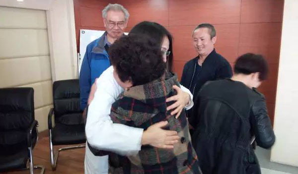 青光眼患者心理咨询会，医患互动，真情相拥!